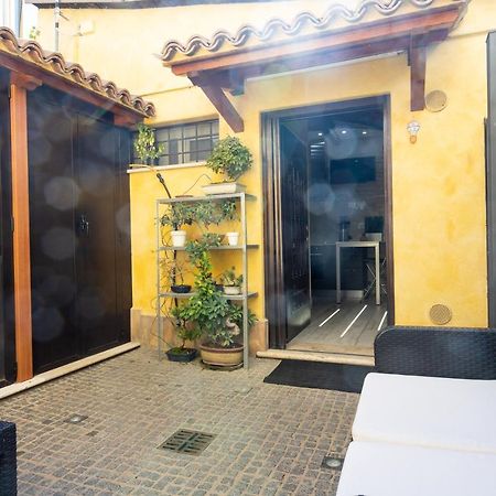 Casa Orsini, B&B And Winery 몬테로톤도 외부 사진